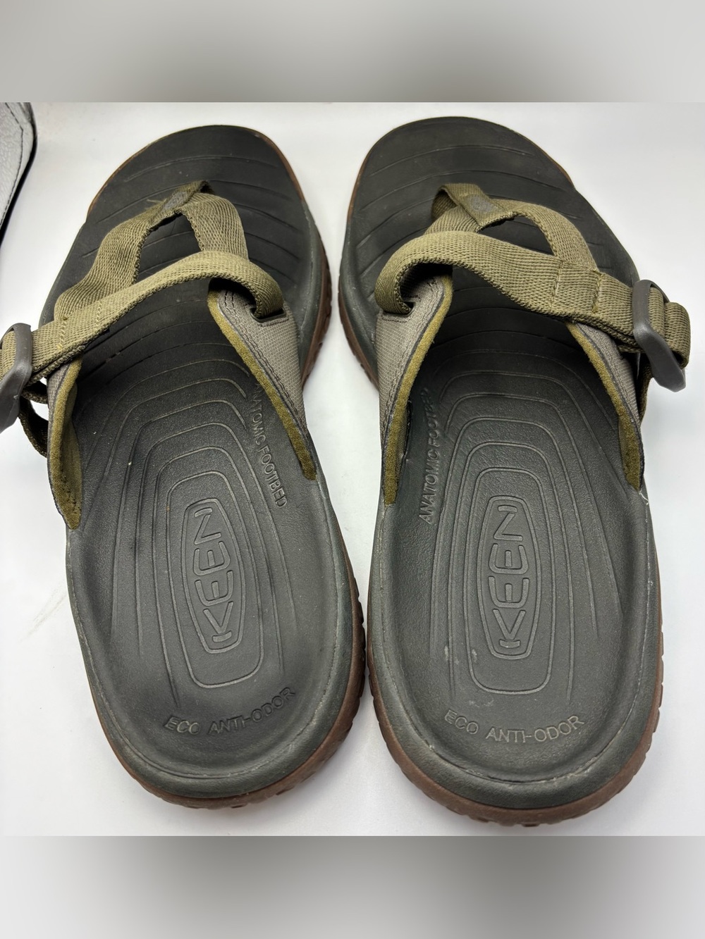 KEEN Olive Green Sport Flip Flop Sandals Men’s Size 11 Outdoor Comfort - Picture 6 of 7